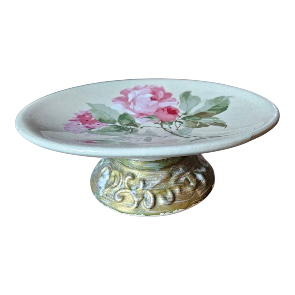 Decrative Rose Soap Dish .